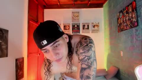 Snapshot of stivens_muscle chatting on October 22, 2025, 6:07 pm stivens_muscle online show from October 22, 2025, 6:07 pm