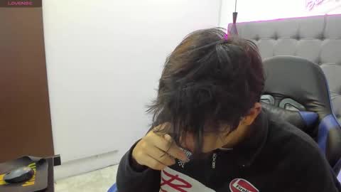 Snapshot of stiwentwink chatting on February 22, 2026, 12:36 pm Stiwen online show from February 22, 2026, 12:36 pm