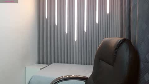 Snapshot of stiwentwink chatting on February 24, 2026, 5:00 pm Stiwen online show from February 24, 2026, 5:00 pm