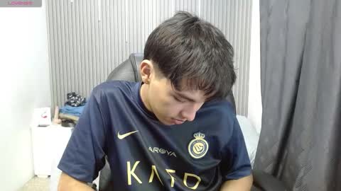 Snapshot of stiwentwink chatting on March 7, 2026, 5:54 pm Stiwen online show from March 7, 2026, 5:54 pm