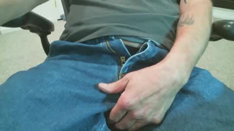 Snapshot of stlhammer68 chatting on May 18, 2026, 8:25 pm stl hammer online show from May 18, 2026, 8:25 pm