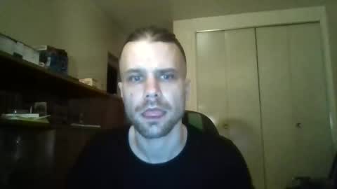 stockingsnfeet online show from May 1, 2026, 3:00 am