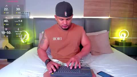 Snapshot of stone_lee_ chatting on October 16, 2025, 1:28 am Stone Lee online show from October 16, 2025, 1:28 am