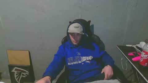 Snapshot of stonedpanda77 chatting on December 15, 2024, 5:34 am stonedpanda77 online show from December 15, 2024, 5:34 am