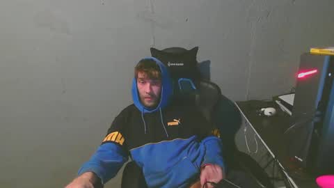 Snapshot of stonedpanda77 chatting on January 14, 2025, 4:47 am stonedpanda77 online show from January 14, 2025, 4:47 am