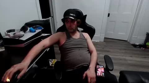 stonedpanda77 online show from May 1, 2026, 2:05 am
