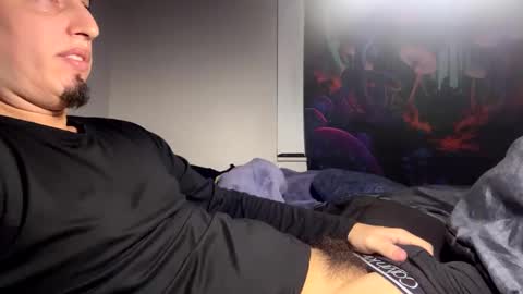 Snapshot of stoneinthesword chatting on January 11, 2025, 11:34 am stoneinthesword online show from January 11, 2025, 11:34 am