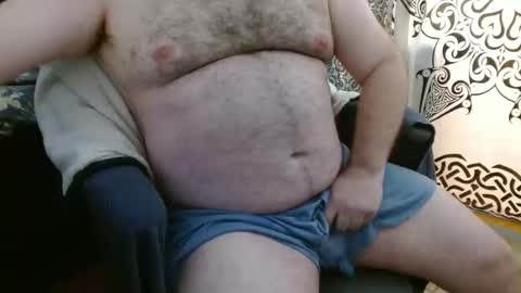 Stonerbear42 online show from November 30, 2025, 11:03 am