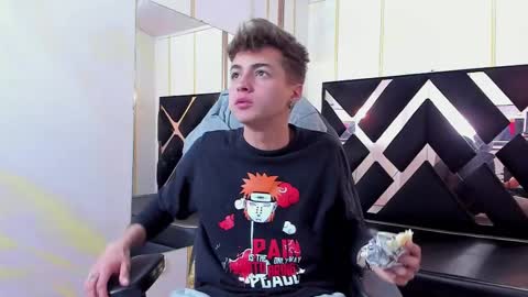 Snapshot of stonne69 chatting on March 11, 2025, 6:08 pm stonne69 online show from March 11, 2025, 6:08 pm