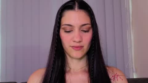 Liz online show from May 4, 2026, 9:11 pm