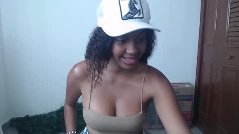 Snapshot of stormihills_ chatting on February 3, 2026, 6:02 pm stormihills_ online show from February 3, 2026, 6:02 pm