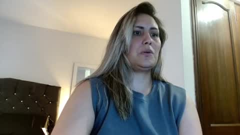 Snapshot of stormy_carter chatting on October 20, 2025, 10:43 pm stormy carter online show from October 20, 2025, 10:43 pm