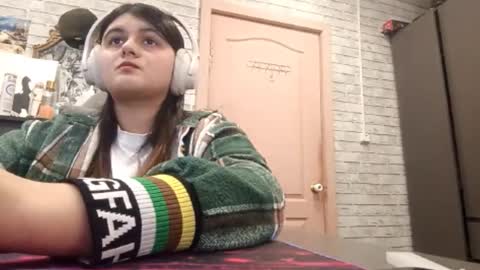 Snapshot of stormylukacs chatting on February 28, 2026, 1:45 pm Jasmin online show from February 28, 2026, 1:45 pm