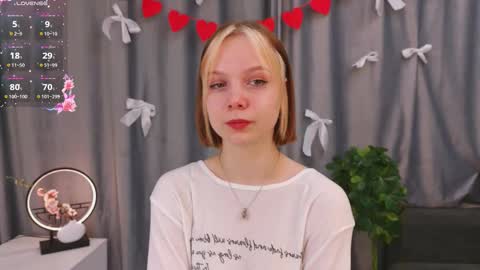 Snapshot of stormymuse chatting on February 15, 2026, 1:20 pm Luna online show from February 15, 2026, 1:20 pm