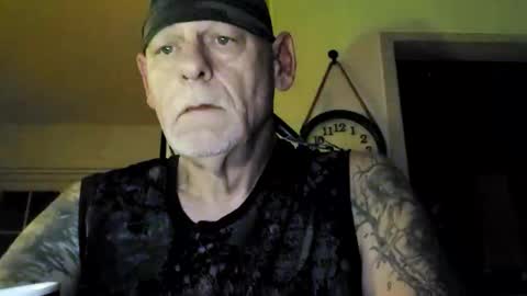 stormynorm14 online show from September 27, 2025, 9:47 am