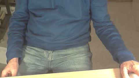 Snapshot of str8_dave chatting on November 10, 2025, 9:03 pm Dave online show from November 10, 2025, 9:03 pm