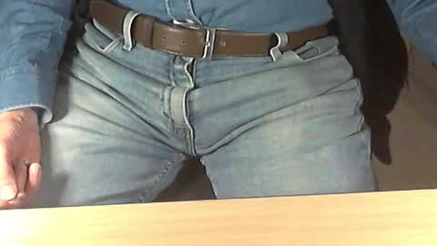 Snapshot of str8_dave chatting on December 13, 2025, 8:36 pm Dave online show from December 13, 2025, 8:36 pm