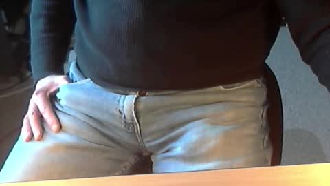 Snapshot of str8_dave chatting on March 15, 2026, 5:08 pm Dave online show from March 15, 2026, 5:08 pm