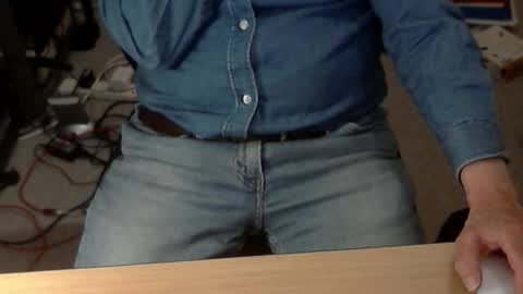 Dave online show from May 10, 2026, 8:14 pm