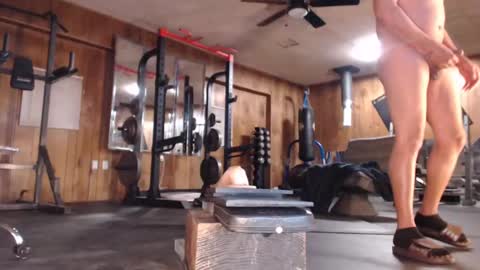 Snapshot of str8pumpnhump chatting on December 26, 2024, 5:15 am n8vpumpnhump online show from December 26, 2024, 5:15 am