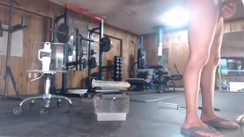 Snapshot of str8pumpnhump chatting on October 6, 2025, 12:52 am n8vpumpnhump online show from October 6, 2025, 12:52 am