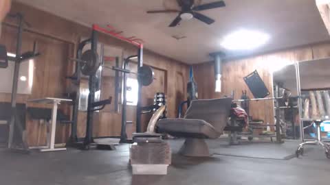 Snapshot of str8pumpnhump chatting on May 3, 2026, 11:33 pm n8vpumpnhump online show from May 3, 2026, 11:33 pm