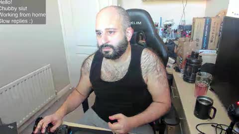 Snapshot of str8slut4use chatting on January 25, 2025, 9:26 am str8slut4use online show from January 25, 2025, 9:26 am