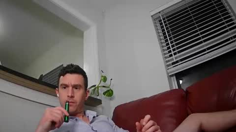 Snapshot of str8stuntcox chatting on September 30, 2025, 3:44 am Str8StuntCox online show from September 30, 2025, 3:44 am