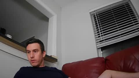 Snapshot of str8stuntcox chatting on October 27, 2025, 2:37 am Str8StuntCox online show from October 27, 2025, 2:37 am