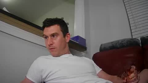 Snapshot of str8stuntcox chatting on April 7, 2026, 4:46 am Str8StuntCox online show from April 7, 2026, 4:46 am