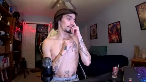 Snapshot of str8whiteboy21 chatting on December 9, 2024, 7:50 am str8whiteboy21 online show from December 9, 2024, 7:50 am