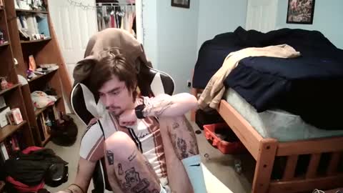 Snapshot of str8whiteboy21 chatting on February 24, 2025, 5:31 pm str8whiteboy21 online show from February 24, 2025, 5:31 pm