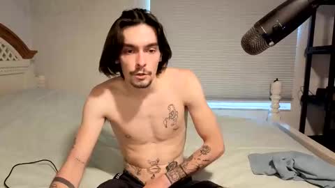 Snapshot of str8whiteboy21 chatting on April 14, 2026, 5:30 pm str8whiteboy21 online show from April 14, 2026, 5:30 pm