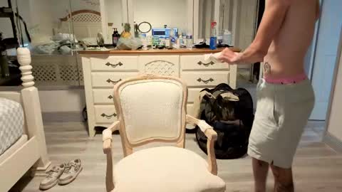 Snapshot of str8whiteboy21 chatting on May 11, 2026, 3:07 pm str8whiteboy21 online show from May 11, 2026, 3:07 pm