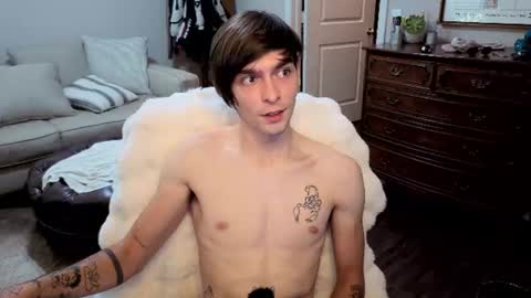 Snapshot of str8whiteboy21 chatting on June 17, 2026, 3:24 pm str8whiteboy21 online show from June 17, 2026, 3:24 pm
