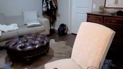 Snapshot of str8whiteboy21 chatting on June 24, 2026, 2:10 am str8whiteboy21 online show from June 24, 2026, 2:10 am