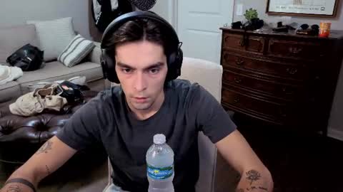 Snapshot of str8whiteboy21 chatting on July 18, 2026, 5:17 pm str8whiteboy21 online show from July 18, 2026, 5:17 pm