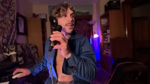 Cowboy Zuhly online show from October 30, 2025, 3:19 am