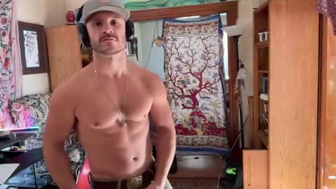 Cowboy Zuhly online show from December 14, 2025, 5:29 pm