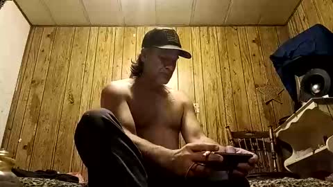 straighttoy online show from November 17, 2025, 3:01 am