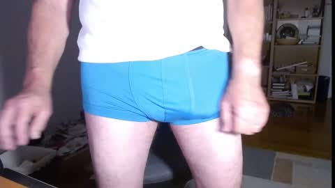 Snapshot of stratsh00ter chatting on October 8, 2025, 7:17 am stratsh00ter online show from October 8, 2025, 7:17 am