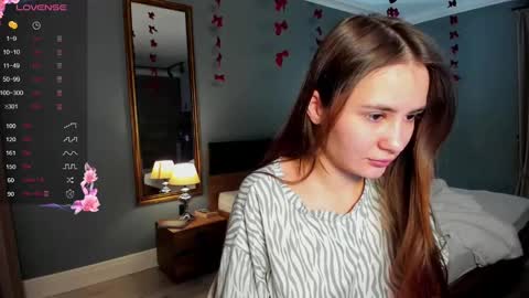 Laura online show from February 16, 2025, 4:42 am