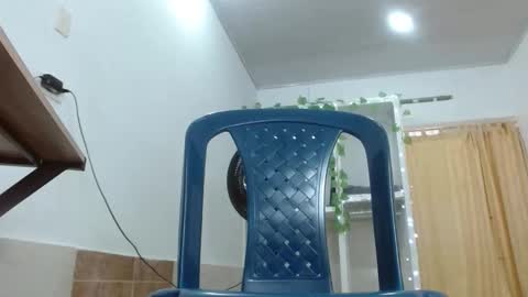 Snapshot of strawberrysexy735 chatting on December 2, 2025, 3:40 pm Dulce online show from December 2, 2025, 3:40 pm