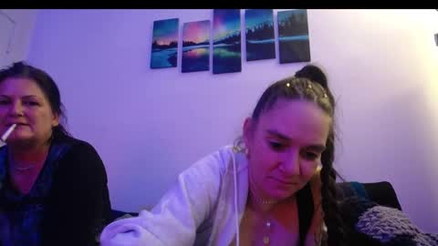 streetgirl418 online show from December 29, 2024, 12:23 pm