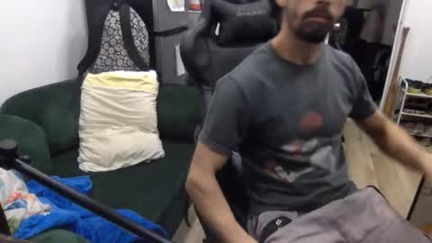 stringin69 online show from February 18, 2026, 8:10 am