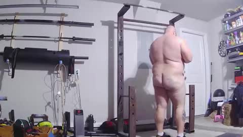 strong_bear89 online show from February 3, 2026, 6:46 pm