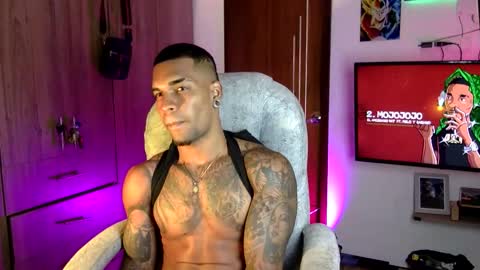 strong blackboy online show from May 6, 2026, 1:57 am