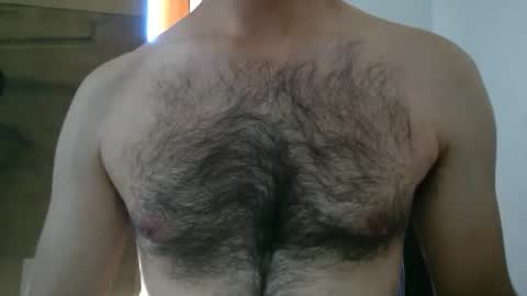 Snapshot of strongandmanly chatting on January 6, 2025, 8:39 pm Strongandmanly online show from January 6, 2025, 8:39 pm