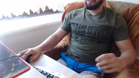 StrongCoffee online show from September 19, 2025, 9:22 am