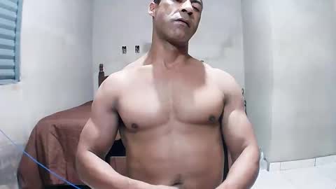 strongdaddyfantastic online show from April 23, 2026, 3:41 am